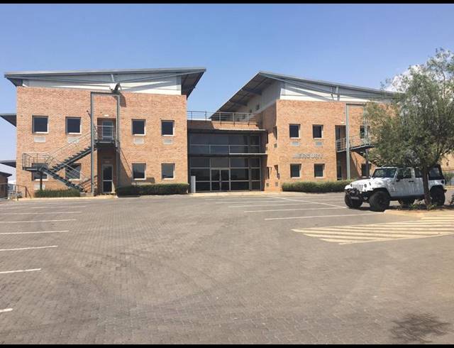 BUSINESS PROPERTY TO RENT IN SAMRAND BUSINESS PARK